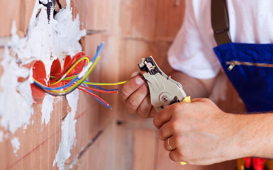 cherche électricien pas cher Fontenay-Trésigny